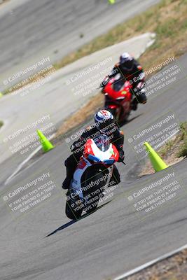 media/Oct-14-2023-TrackXperience (Sat) [[0517685739]]/Level 1/session 5 turn 12/